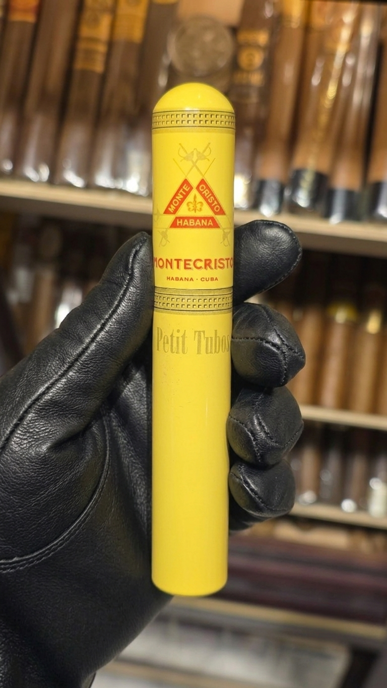 Montecristo "Petit Tubos"