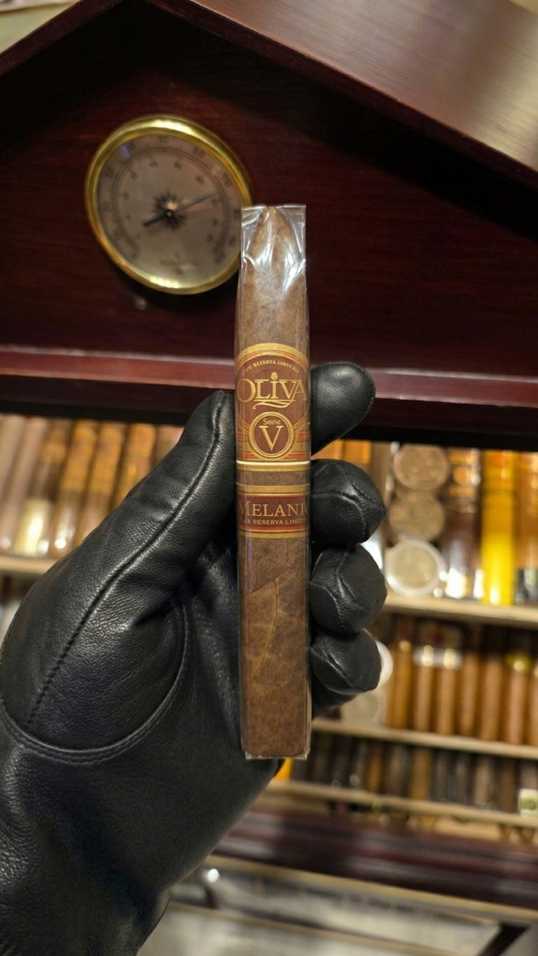 Oliva Serie V Melanio Maduro Torpedo